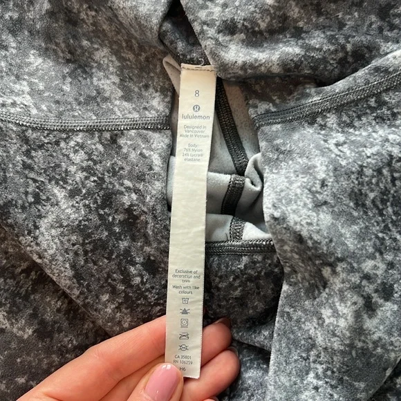 Lululemon Align Leggings - Picture 2 of 4